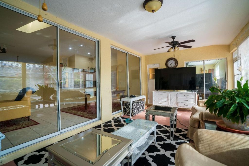 165 Cypress Trace, Royal Palm Beach, FL 33411 Photo