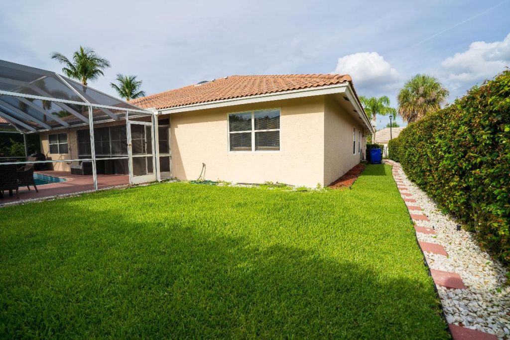 165 Cypress Trace, Royal Palm Beach, FL 33411 Photo