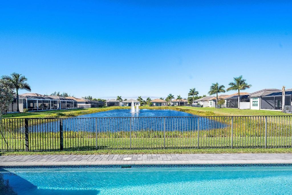 9753 Golden Crescent Drive, Boynton Beach, FL 33473 Photo