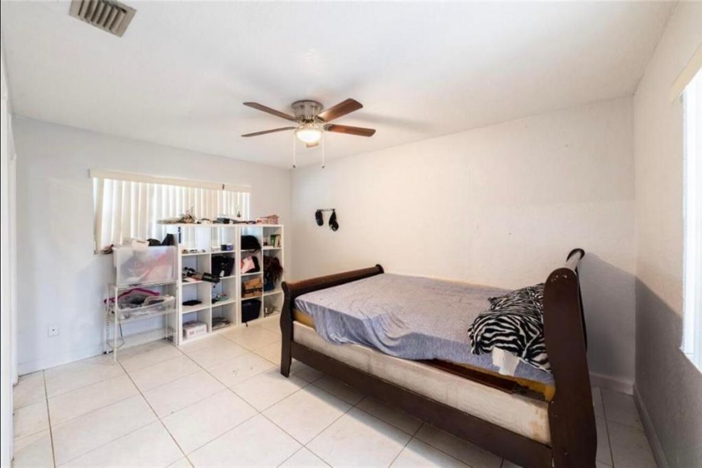 4416 W Broward Boulevard, Plantation, FL 33317 Photo