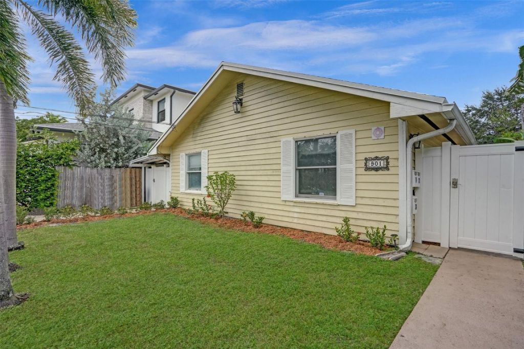 901 SE 14th Court, Unit 3, Fort Lauderdale, FL 33316 Photo