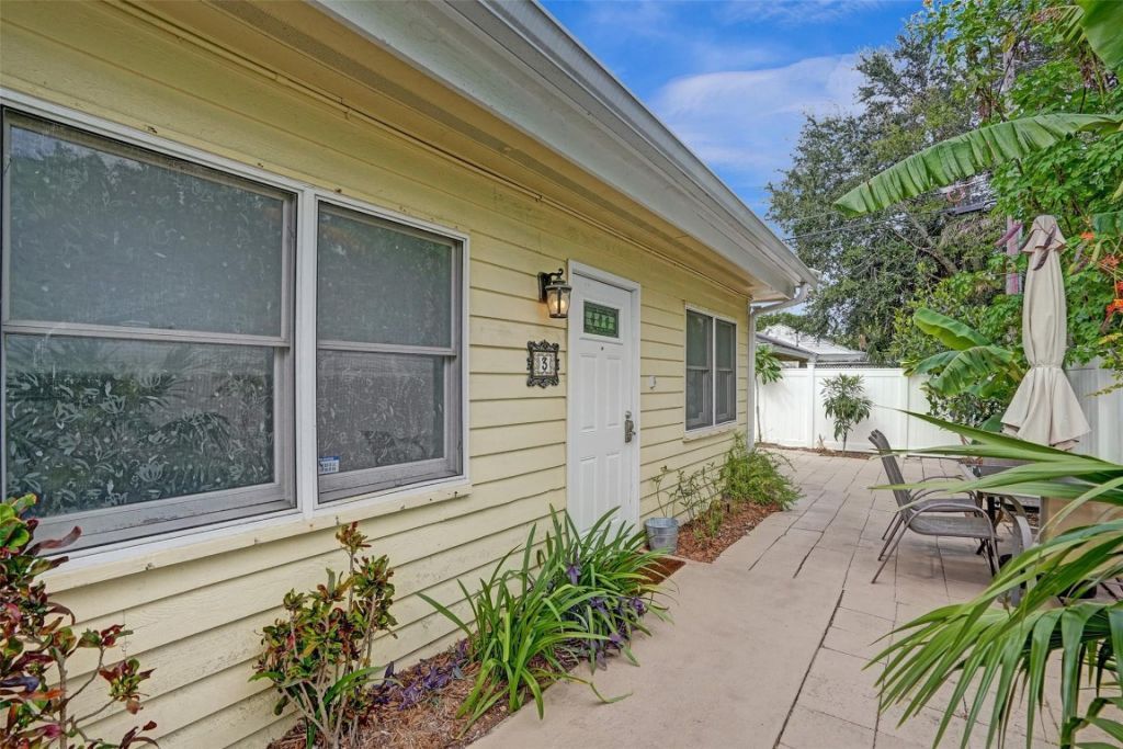 901 SE 14th Court, Unit 3, Fort Lauderdale, FL 33316 Photo