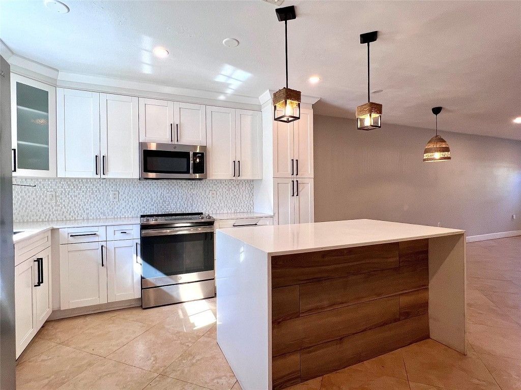 2314 Johnson Street, Unit 23D, Hollywood, FL 33020 Photo