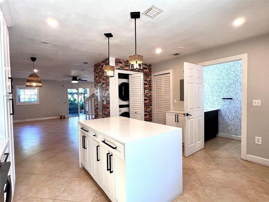 2314 Johnson Street, Unit 23D, Hollywood, FL 33020 Photo