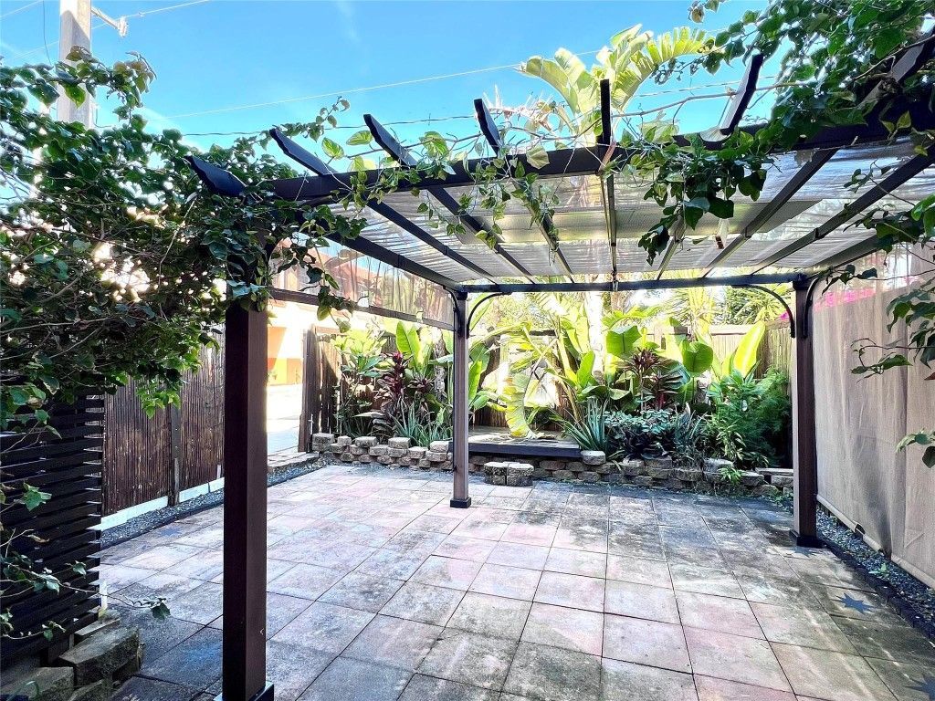 2314 Johnson Street, Unit 23D, Hollywood, FL 33020 Photo