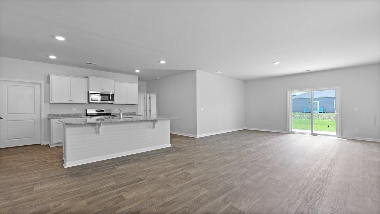 175 Bee Tree Boulevard Photo 4