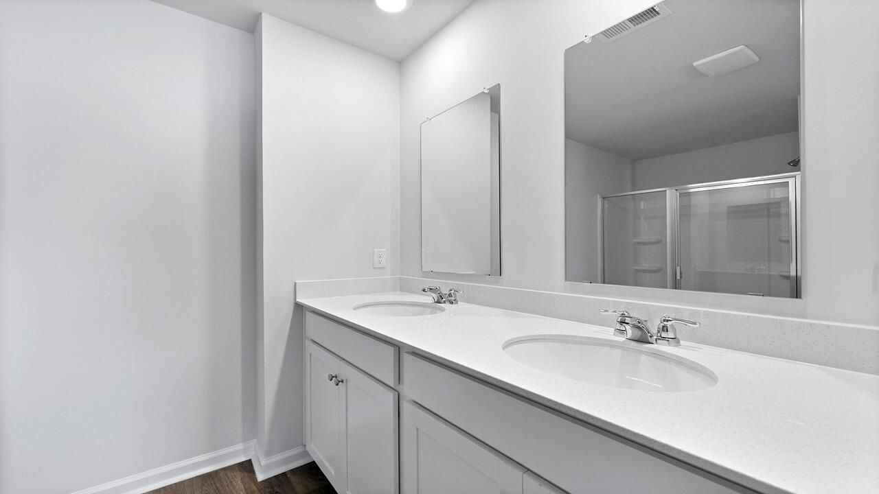 175 Bee Tree Boulevard Photo 5