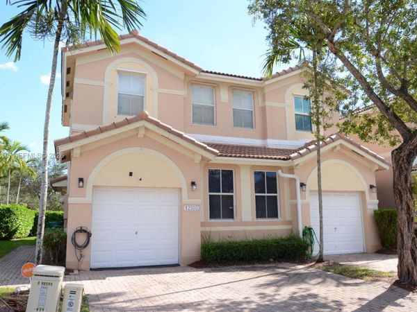 12505 SW 124th Ct , Miami, FL 33186