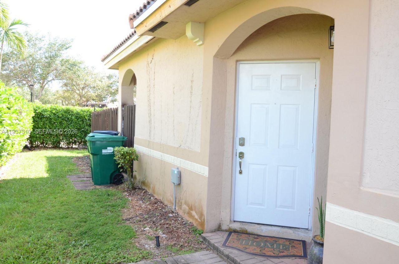 12505 SW 124th Ct , Miami, FL 33186 Photo