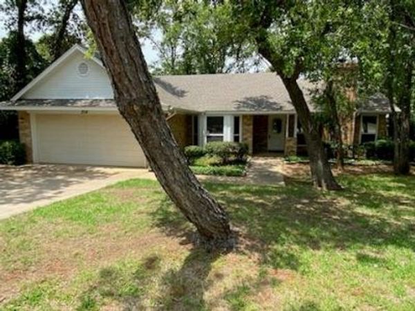 204 Bremen Drive, Hurst, TX 76054