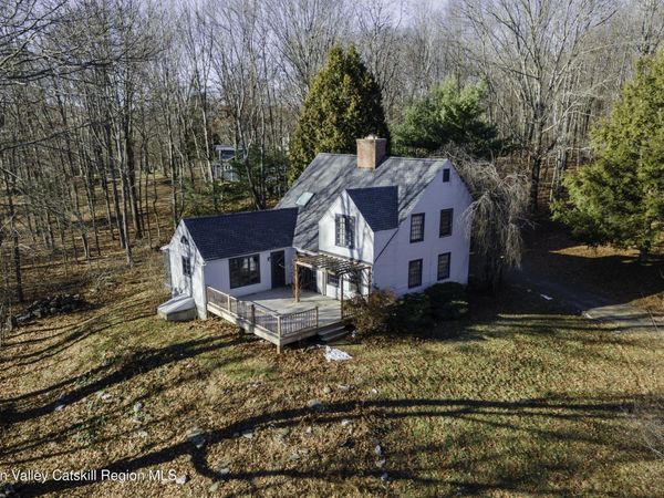 57 Wildflower Hill, Ancram, NY 12502