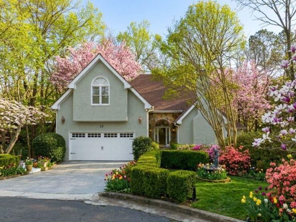 37 Plantation Drive NE, Atlanta, GA 30324