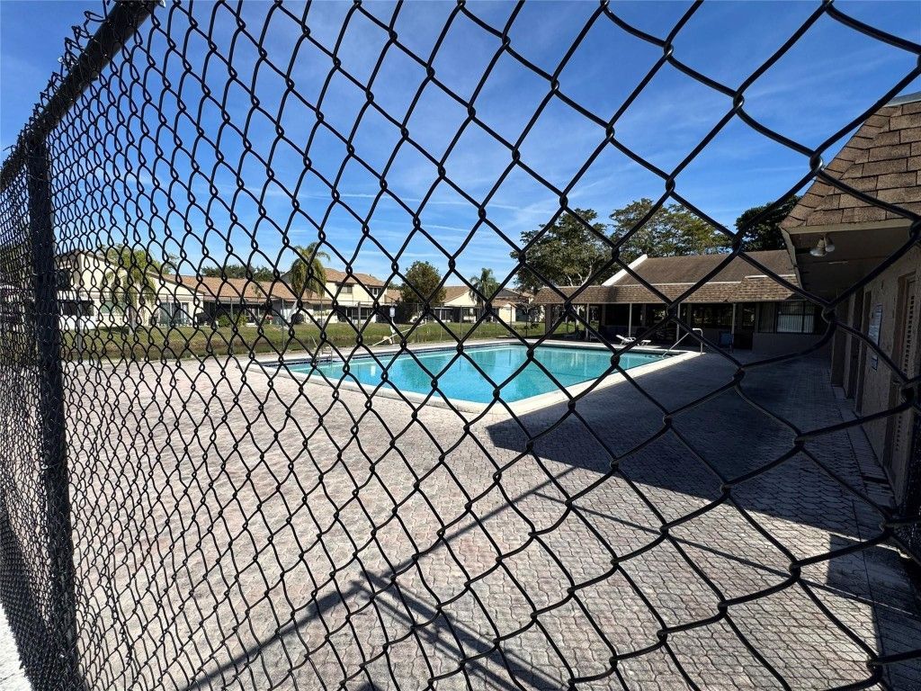 10725 NW 30th Place, Unit 6, Sunrise, FL 33322 Photo