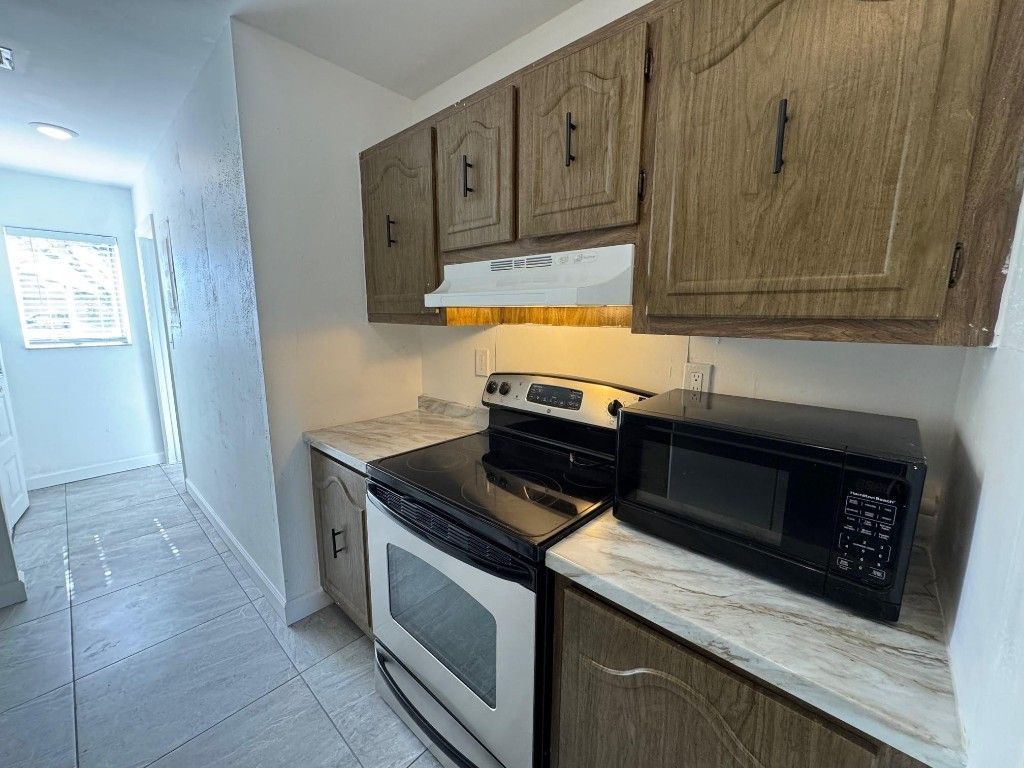 10725 NW 30th Place, Unit 6, Sunrise, FL 33322 Photo