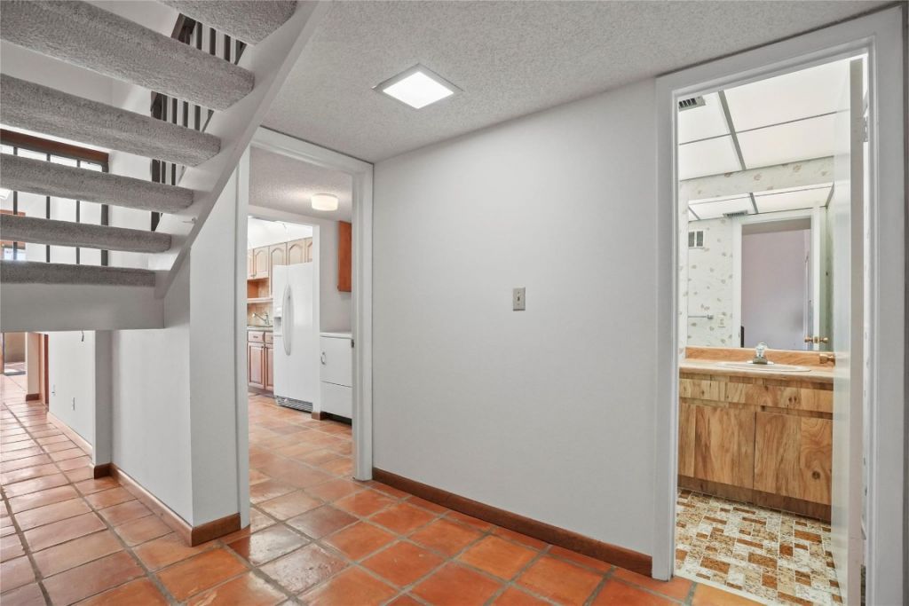 1111 Windward Drive, Pembroke Pines, FL 33026 Photo