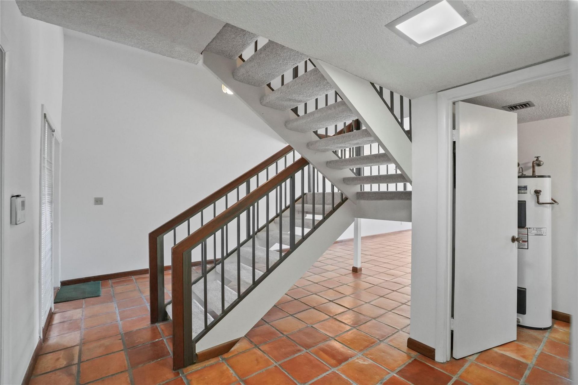 1111 Windward Drive, Pembroke Pines, FL 33026 Photo