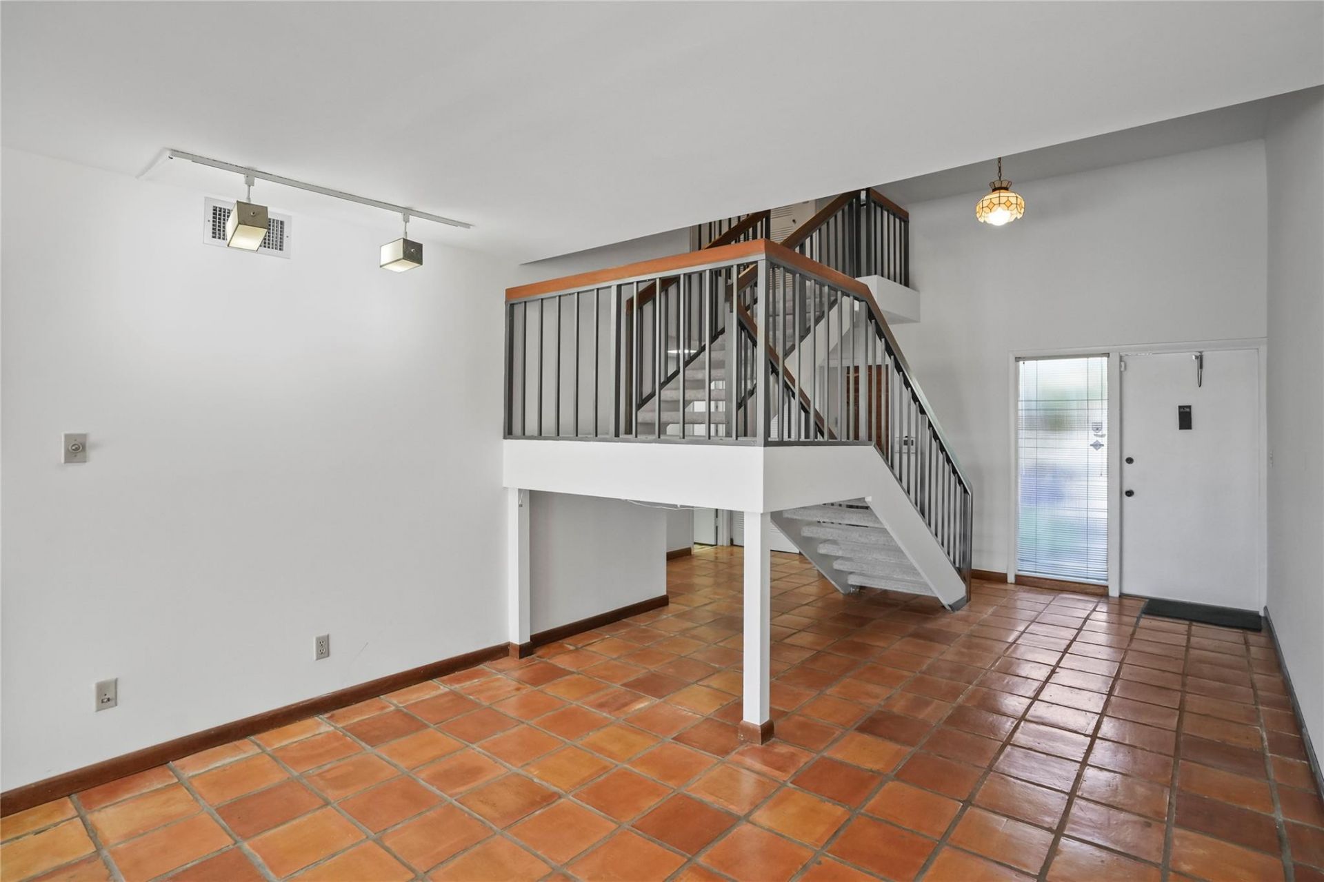 1111 Windward Drive, Pembroke Pines, FL 33026 Photo