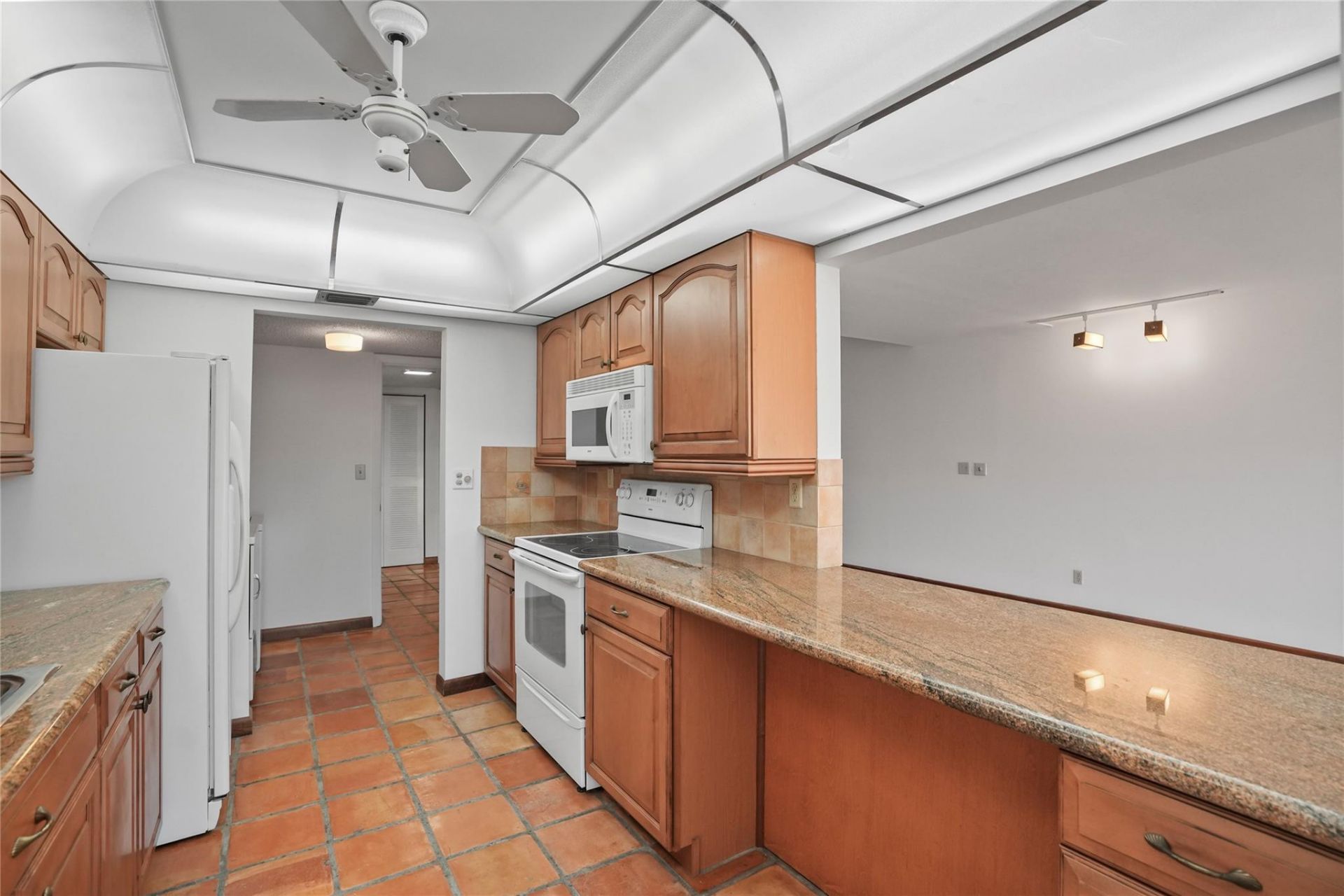 1111 Windward Drive, Pembroke Pines, FL 33026 Photo