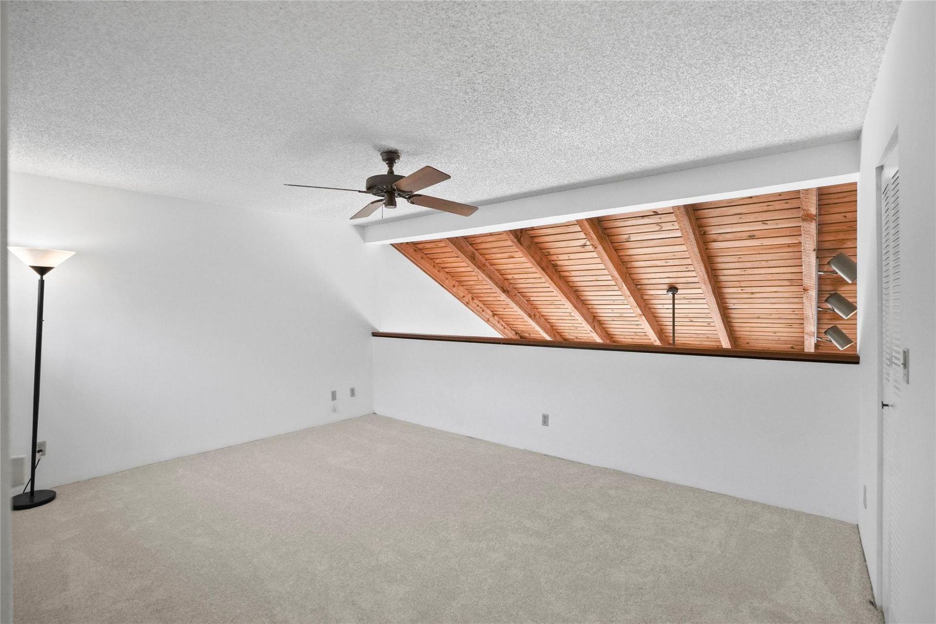 1111 Windward Drive, Pembroke Pines, FL 33026 Photo