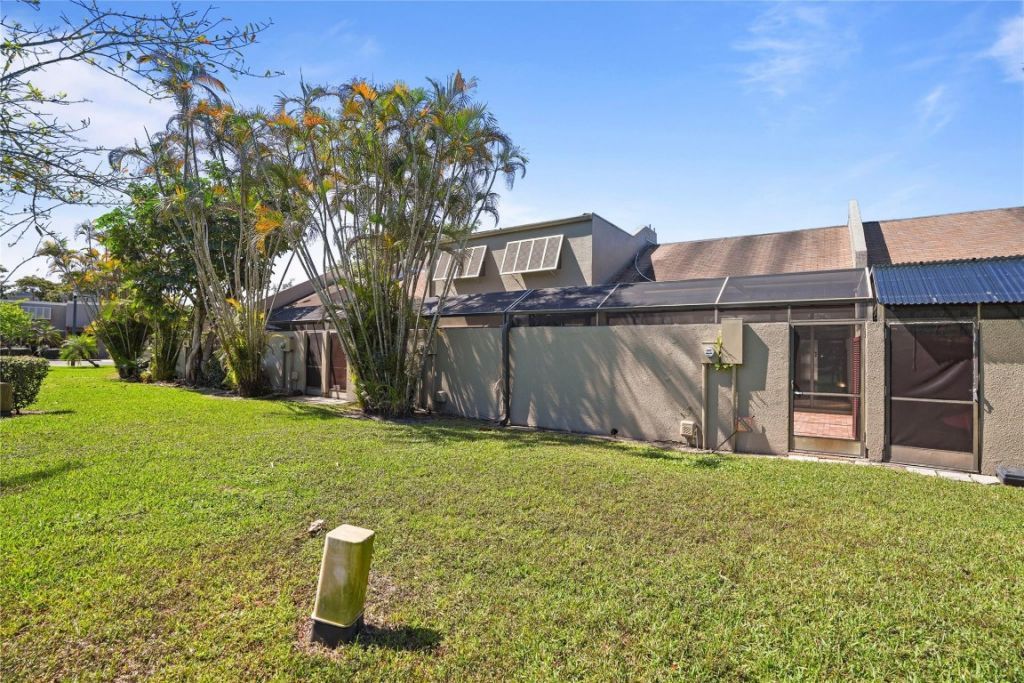 1111 Windward Drive, Pembroke Pines, FL 33026 Photo