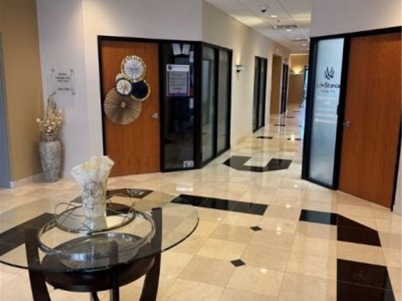 822 Kumho Drive, Unit #101/104, Fairlawn, OH 44333 Photo 12