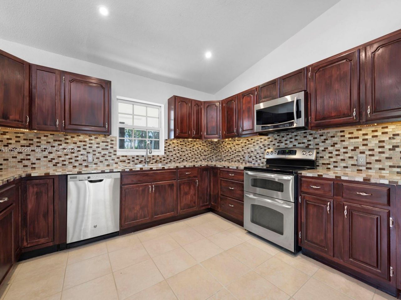 18901 SW 59th St, Southwest Ranches, FL 33332 Photo