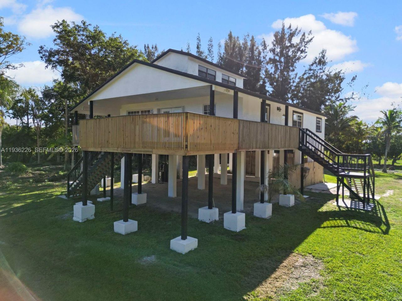 18901 SW 59th St, Southwest Ranches, FL 33332 Photo