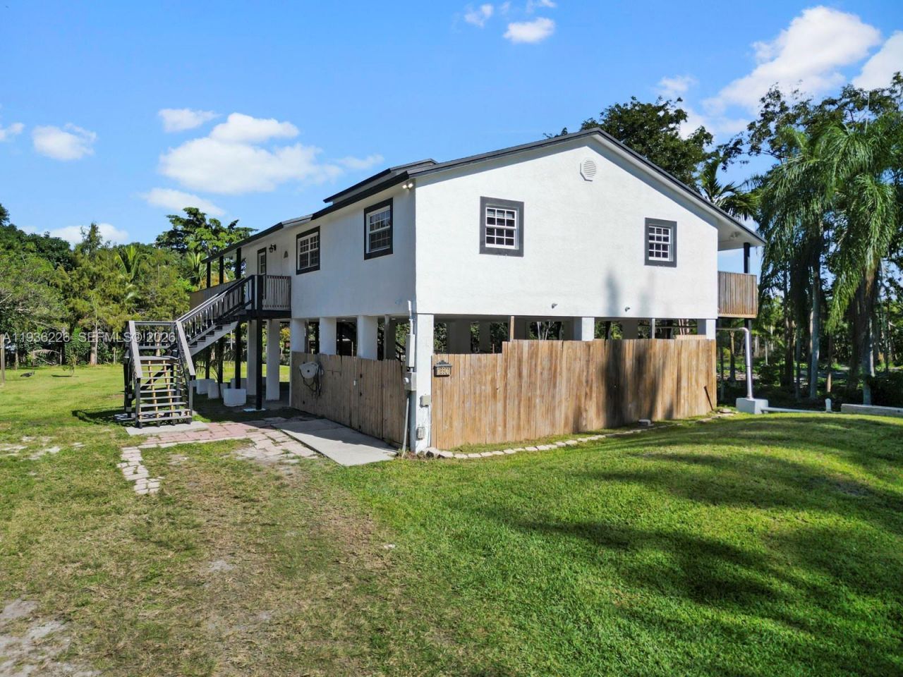 18901 SW 59th St, Southwest Ranches, FL 33332 Photo