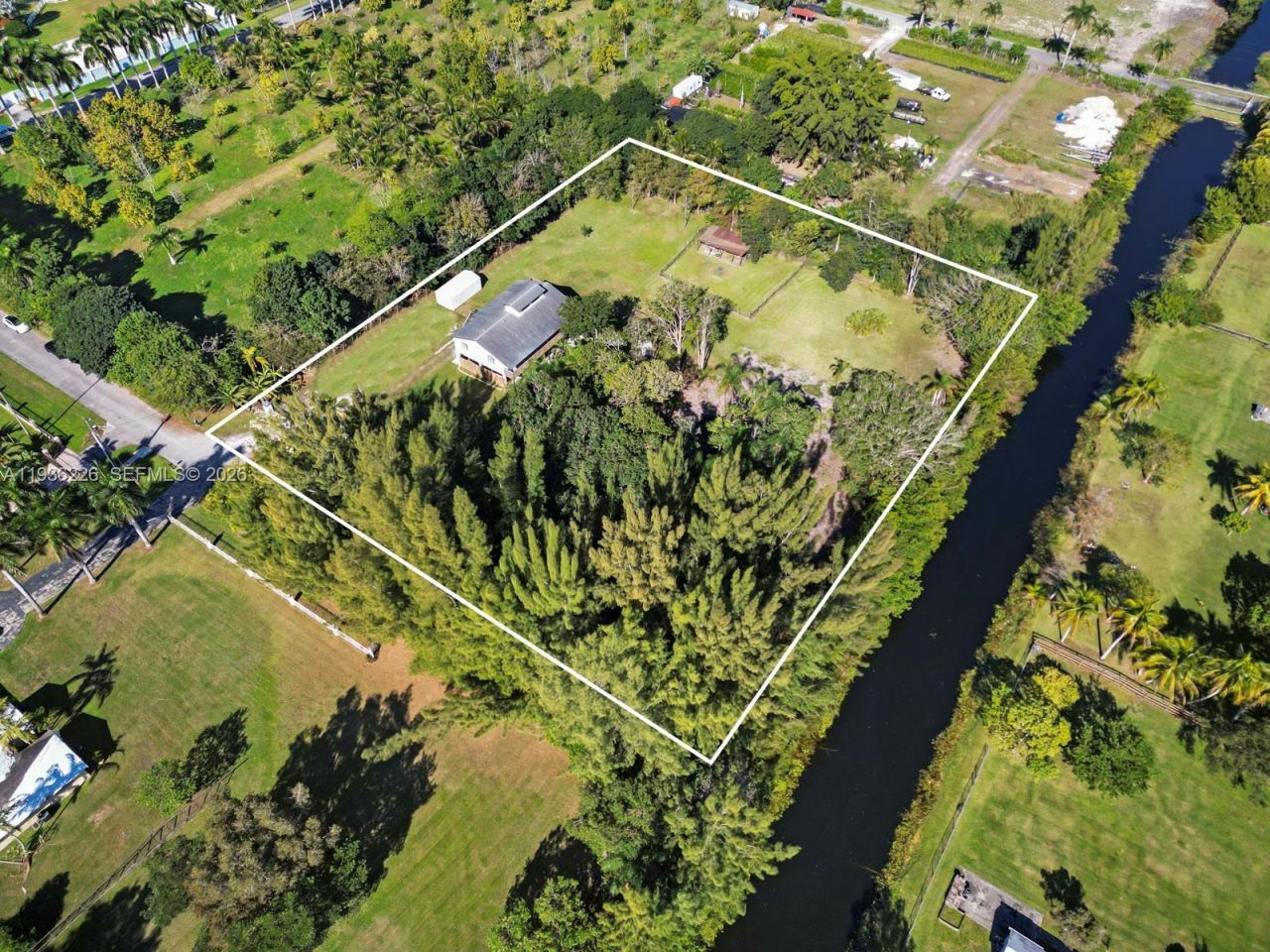 18901 SW 59th St, Southwest Ranches, FL 33332 Photo