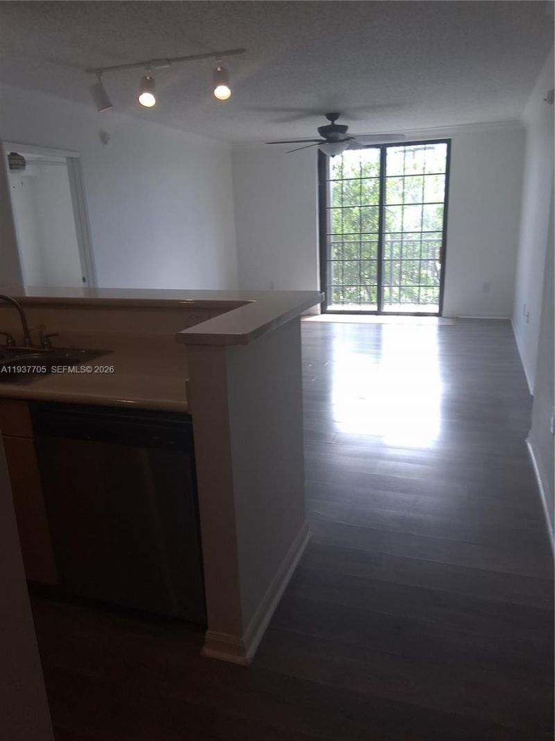 1900 Van Buren St, Unit 309B, Hollywood, FL 33020 Photo