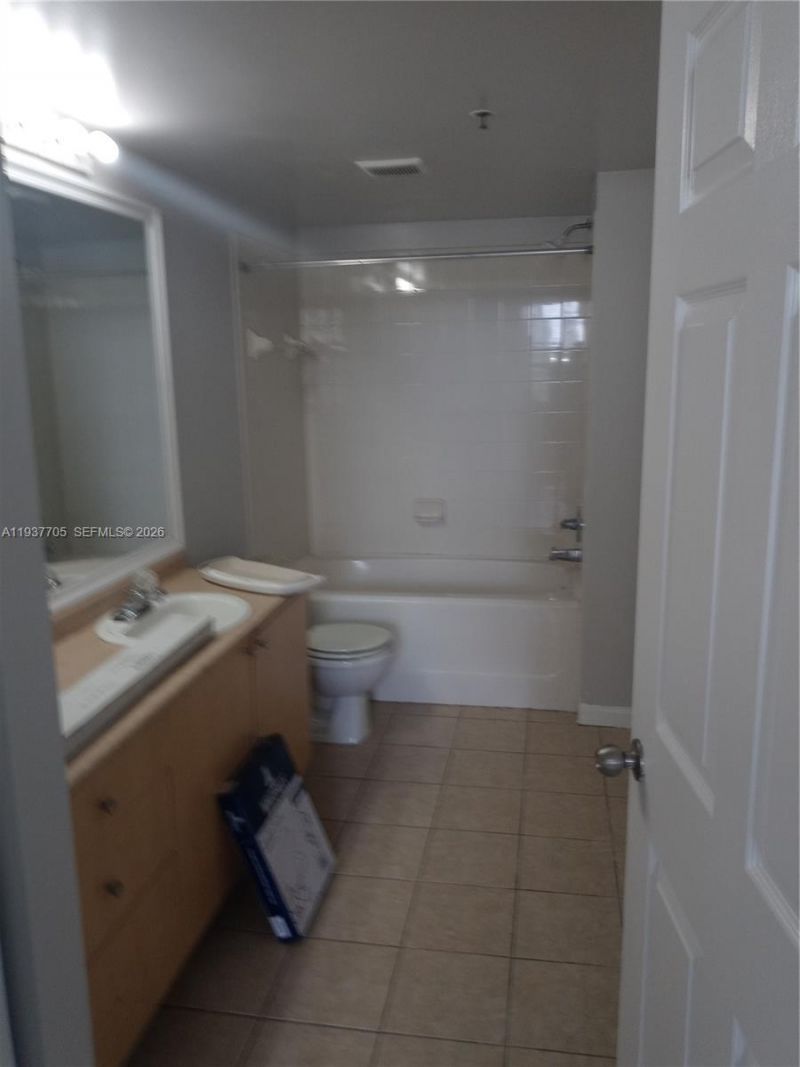 1900 Van Buren St, Unit 309B, Hollywood, FL 33020 Photo