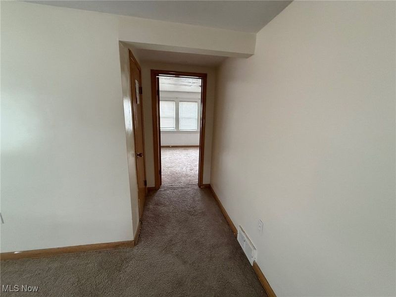 4902 E 109th Street, Garfield Heights, OH 44125 Photo 11