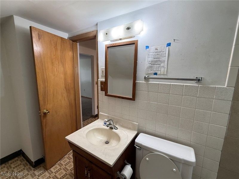 4902 E 109th Street, Garfield Heights, OH 44125 Photo 12
