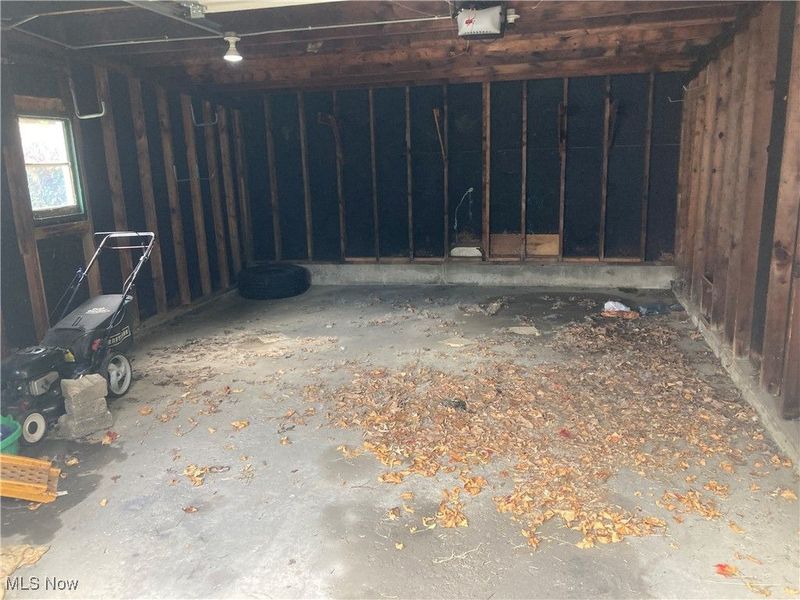 4902 E 109th Street, Cleveland, OH 44125 Photo 16