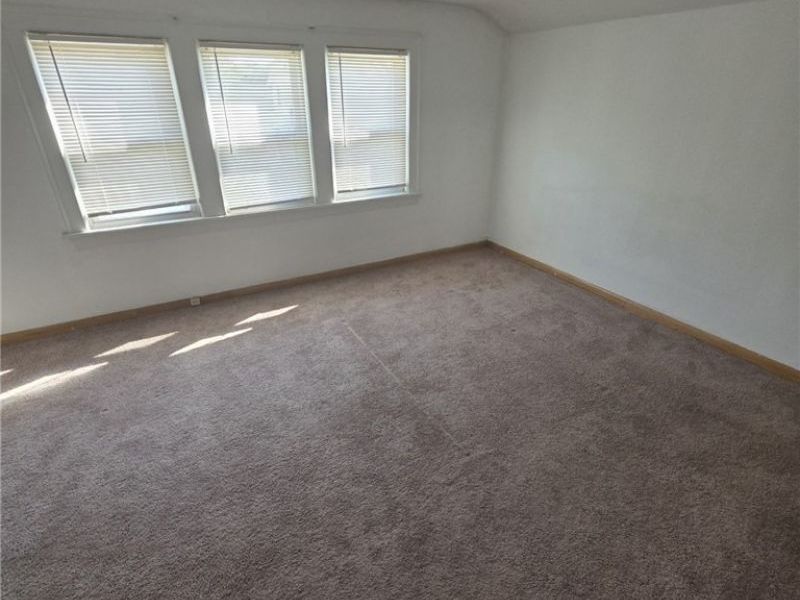 4902 E 109th Street, Garfield Heights, OH 44125 Photo 6