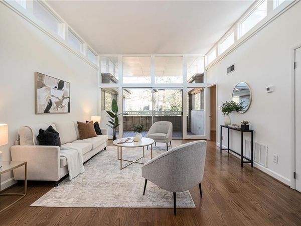 346 Carpenter Drive, Unit 22, Atlanta, GA 30328