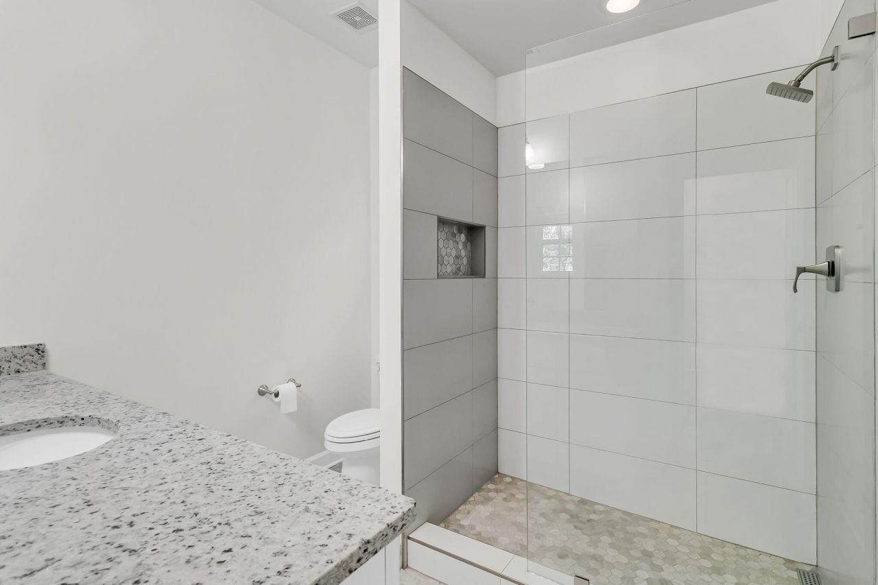 510 Stinson Drive Photo 18