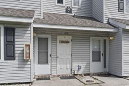 500 Fairway Village Dr. photo 4