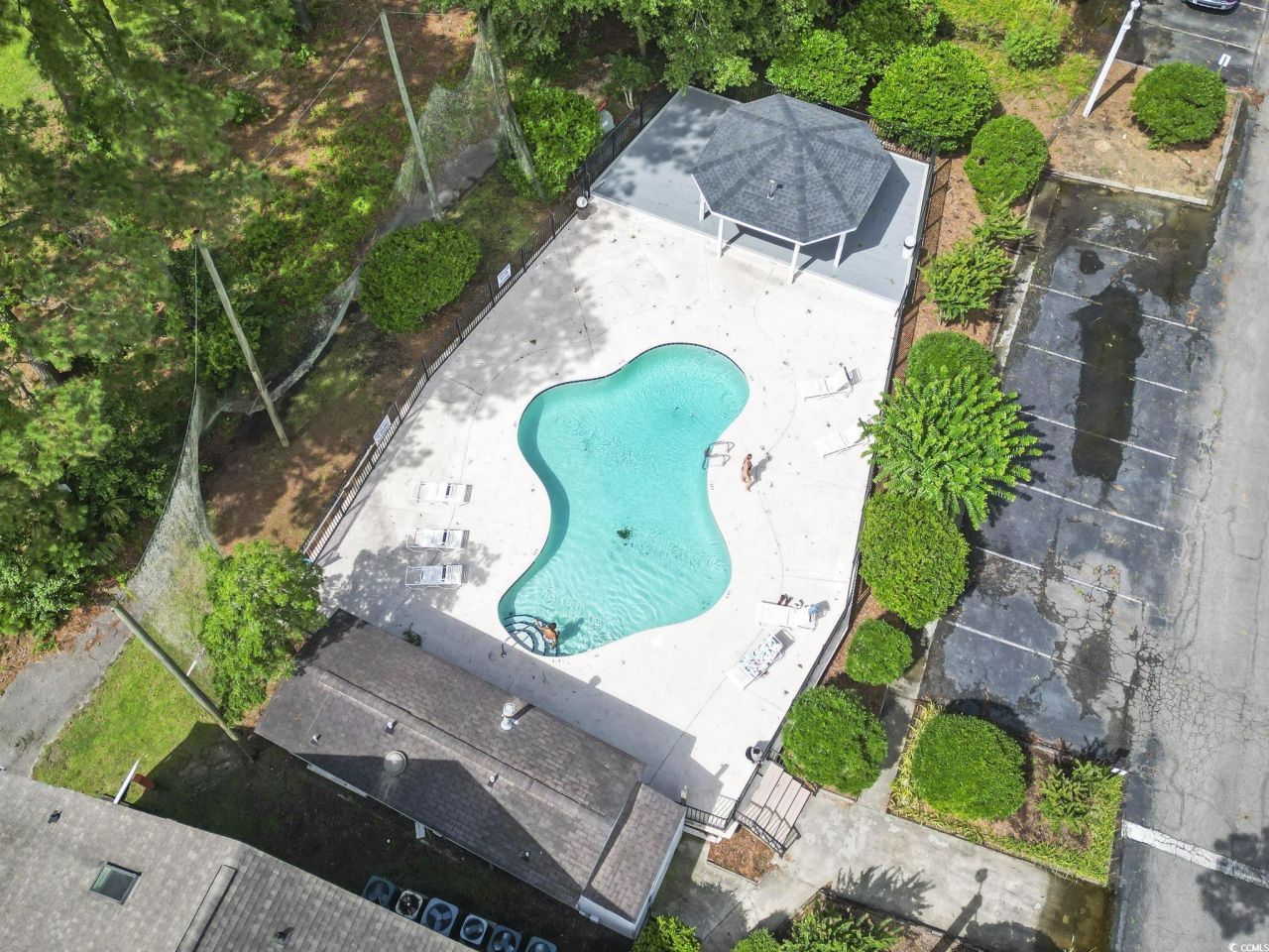 500 Fairway Village Dr. Photo 39