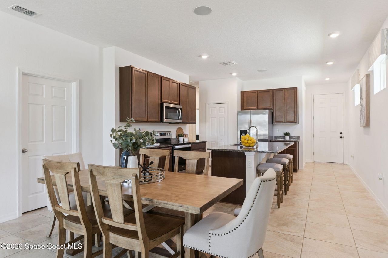 2824 Neverland Drive, New Smyrna Beach, FL 32168 Photo