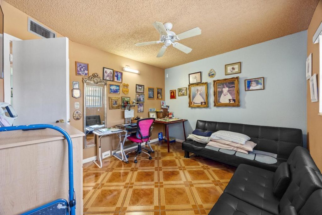 3405 NW 48 Avenue, Unit J514, Lauderdale Lakes, FL 33319 Photo