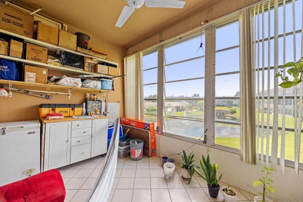 3405 NW 48 Avenue, Unit J514, Lauderdale Lakes, FL 33319 Photo