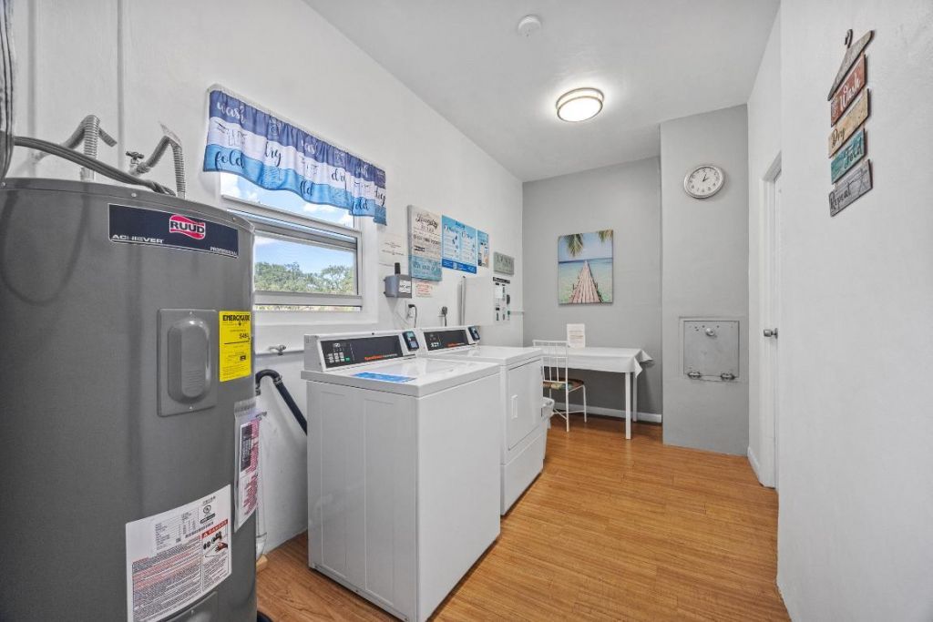 3405 NW 48 Avenue, Unit J514, Lauderdale Lakes, FL 33319 Photo