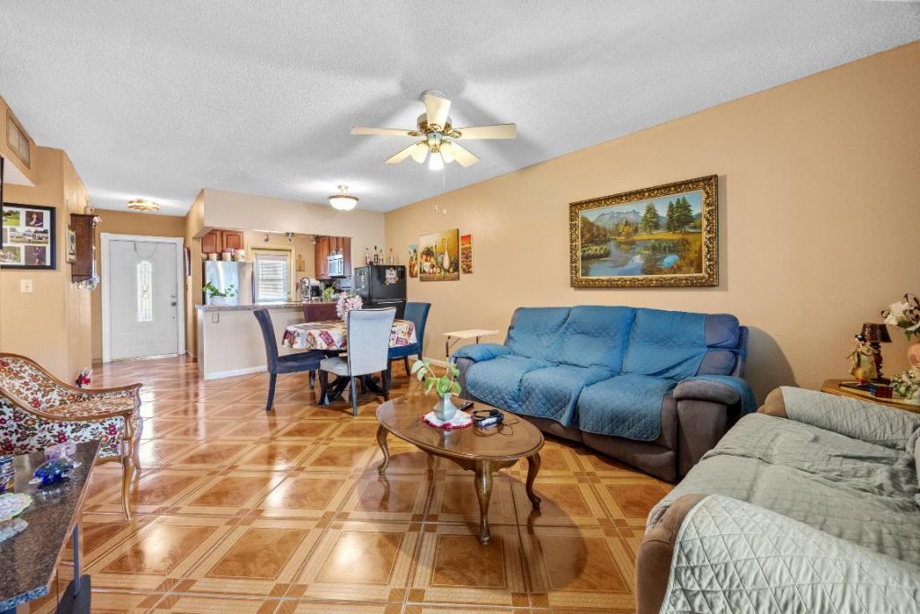 3405 NW 48 Avenue, Unit J514, Lauderdale Lakes, FL 33319 Photo