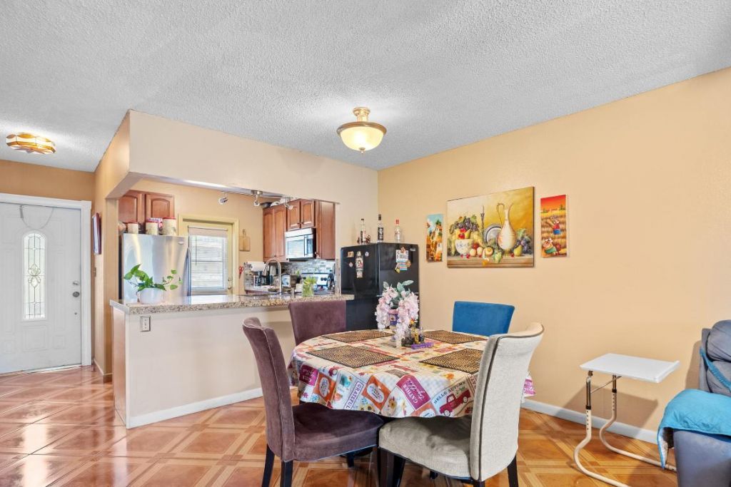 3405 NW 48 Avenue, Unit J514, Lauderdale Lakes, FL 33319 Photo