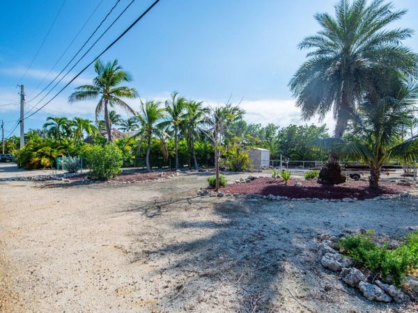 27426 Martinique Lane, Ramrod, FL 33042