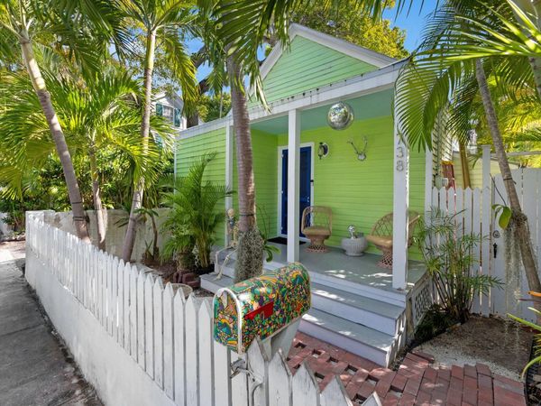 738 Olivia Street, KEY WEST, FL 33040