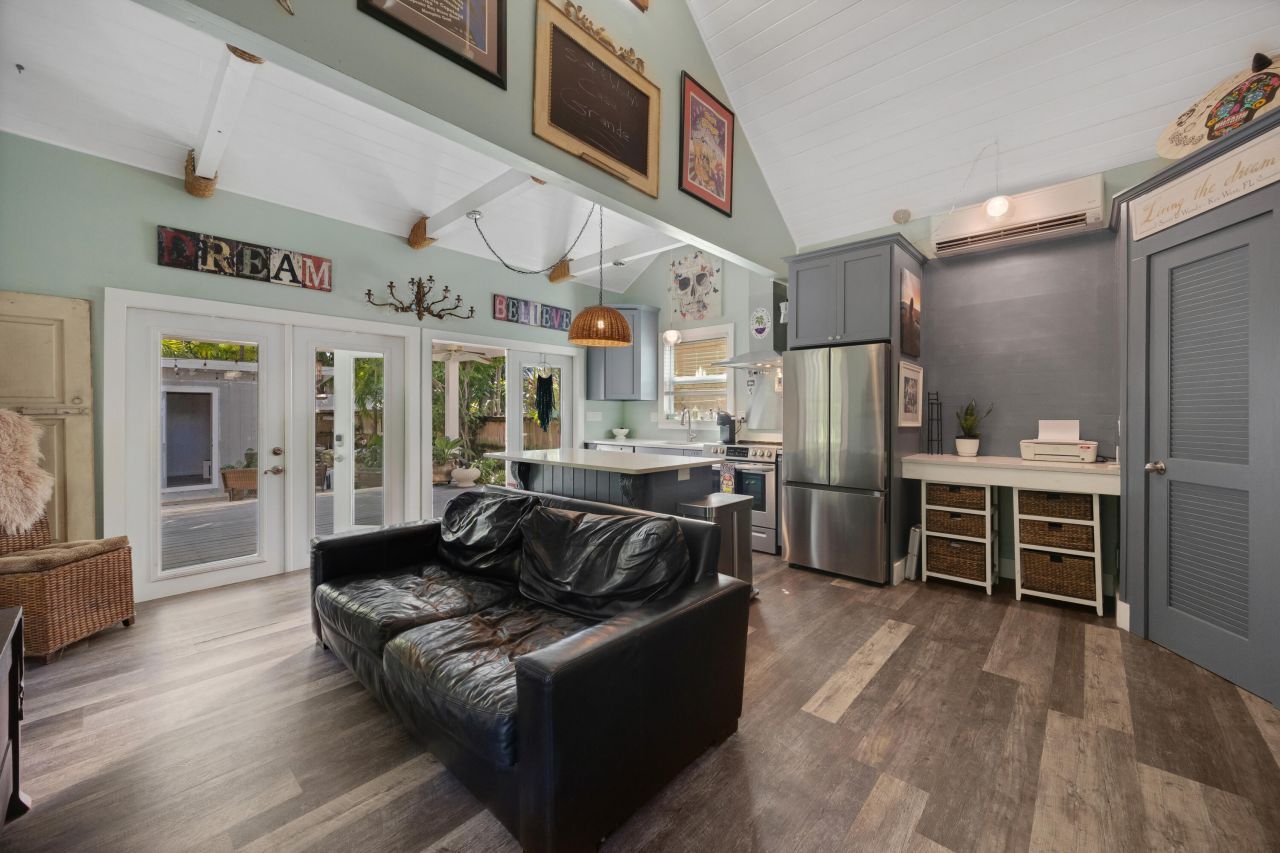 738 Olivia Street, Key West, FL 33040 Photo