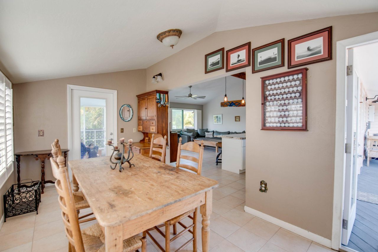 27426 S Martinique Lane, Ramrod, FL 33042 Photo