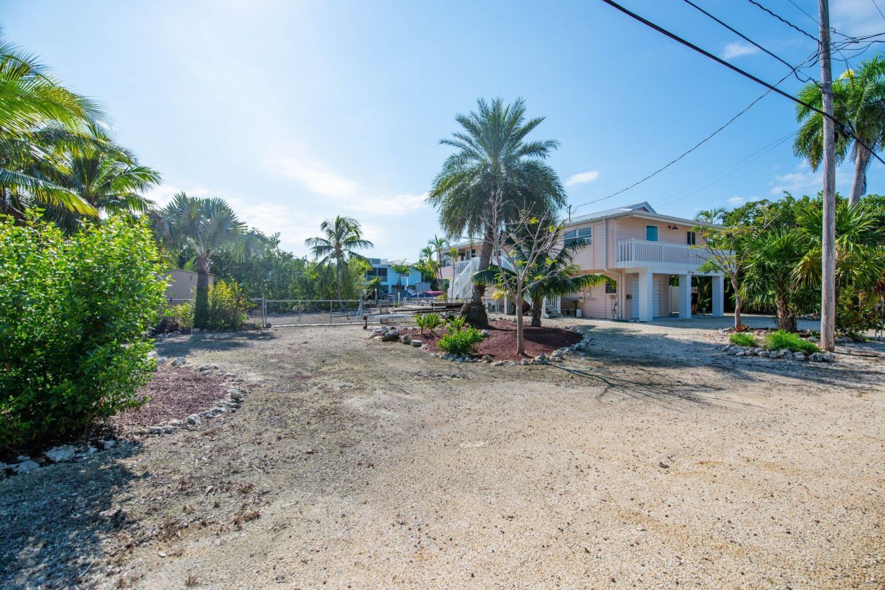 27426 S Martinique Lane, Ramrod, FL 33042 Photo